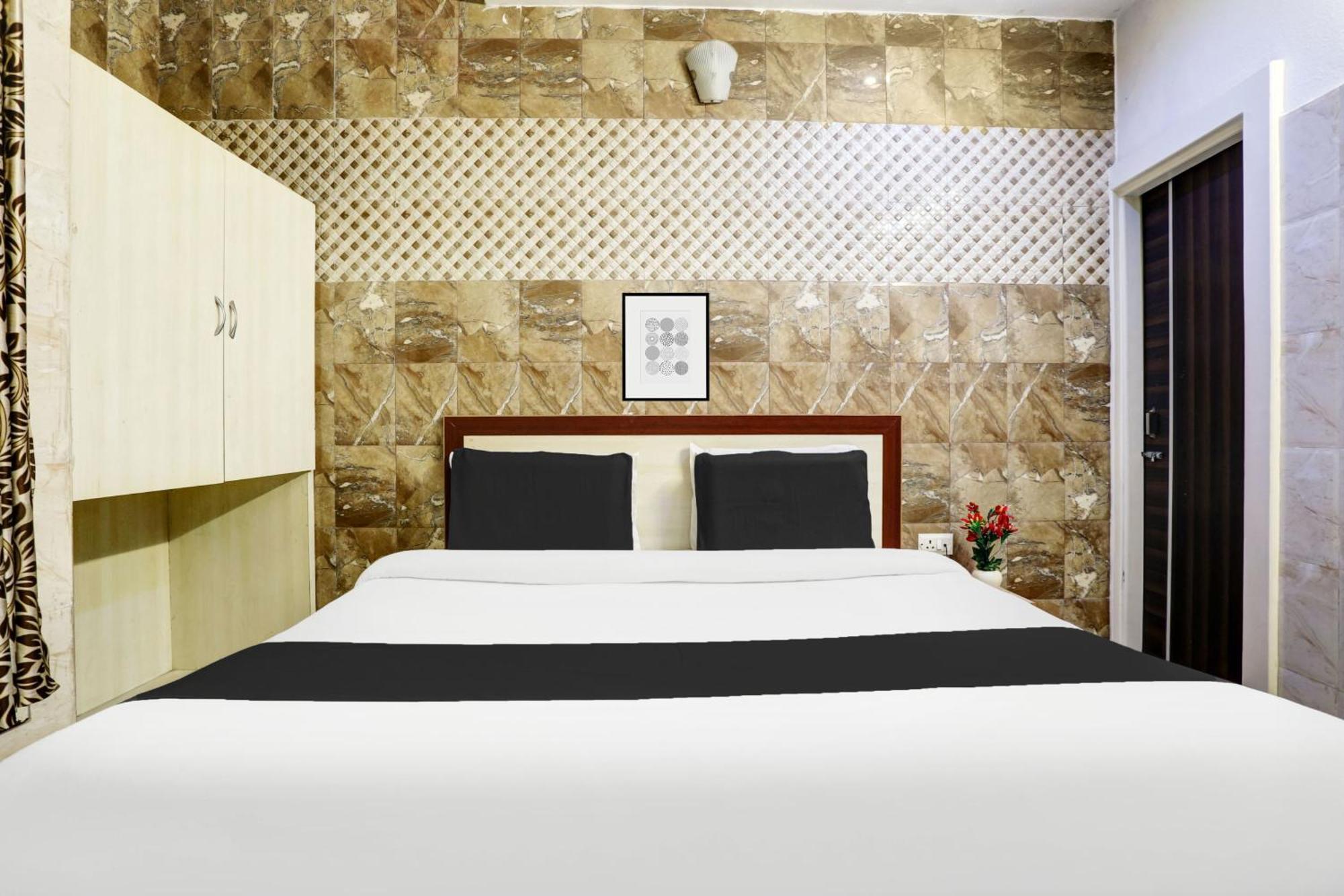 Hotel O Jammu Near Ragunath Bazaar Formerly Goodwill المظهر الخارجي الصورة