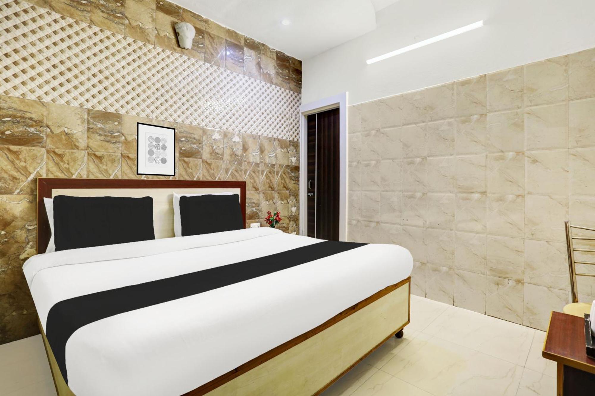 Hotel O Jammu Near Ragunath Bazaar Formerly Goodwill المظهر الخارجي الصورة