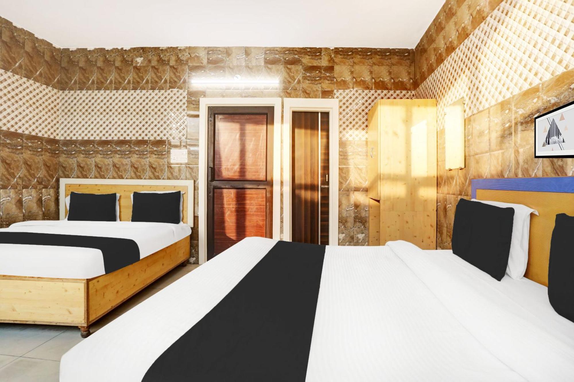 Hotel O Jammu Near Ragunath Bazaar Formerly Goodwill المظهر الخارجي الصورة